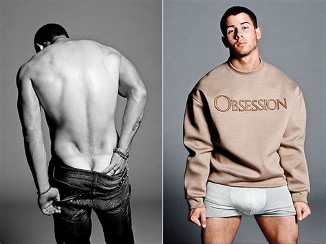 PHOTOS: Nick Jonas Strips for Flaunt Magazine, Nick Jonas Abs。